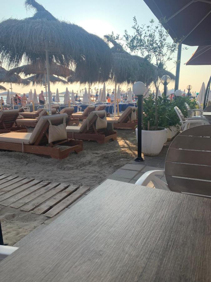 Apartament Klea In Strandnaehe Toplage Дуррес Екстер'єр фото